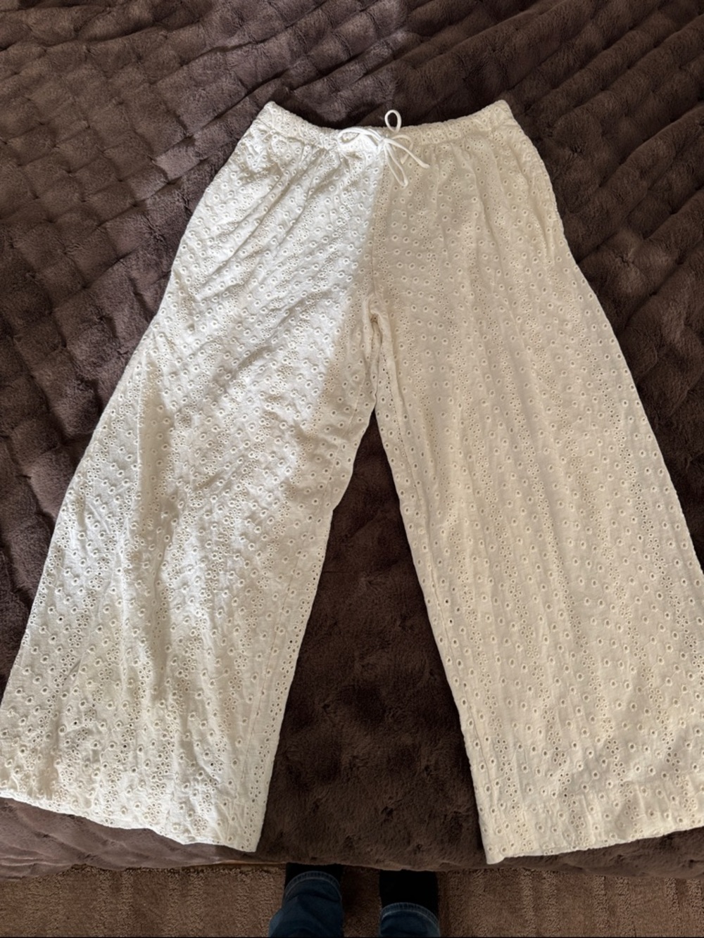Z Supply NWT White Eyelet Wide-Leg Lounge Pants